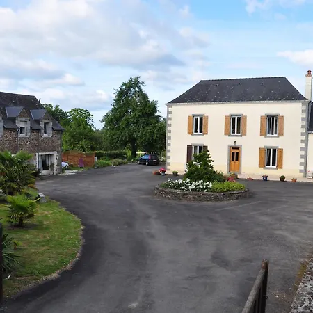 La Grande Malardiere 3* Saint-Georges-Buttavent