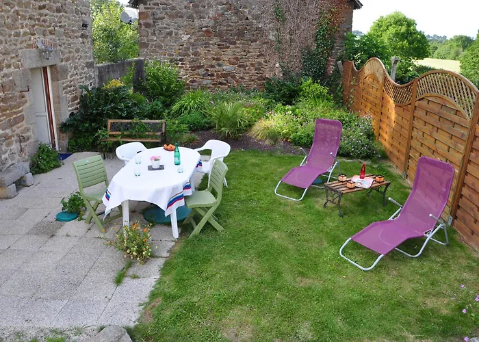 B&B La Grande Malardiere Saint-Georges-Buttavent